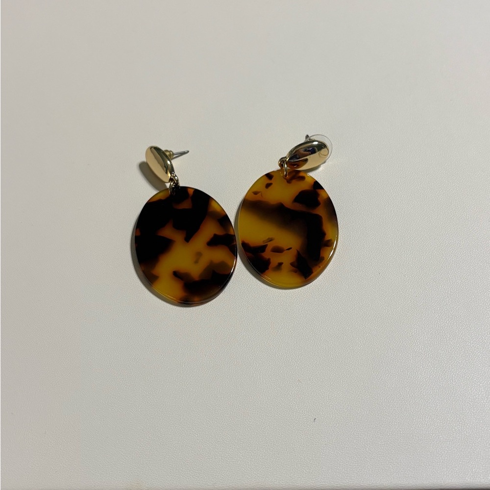 Belk Tortoise Shell Earrings